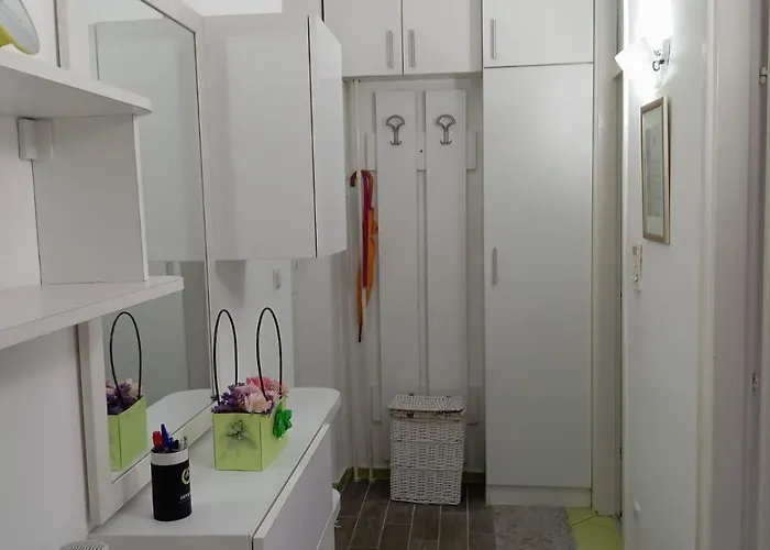 Cozy And Lovely Apartman